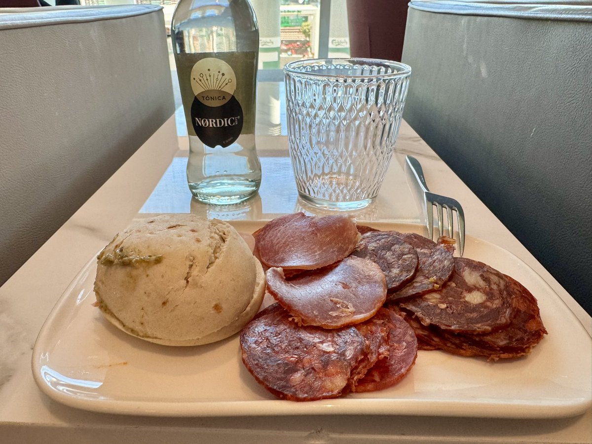 pulpo404 tweet media