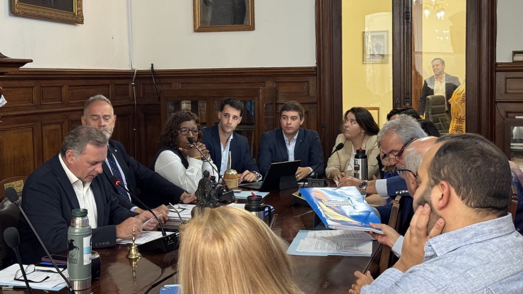 Juventud Por la Patria Montevideo tweet media