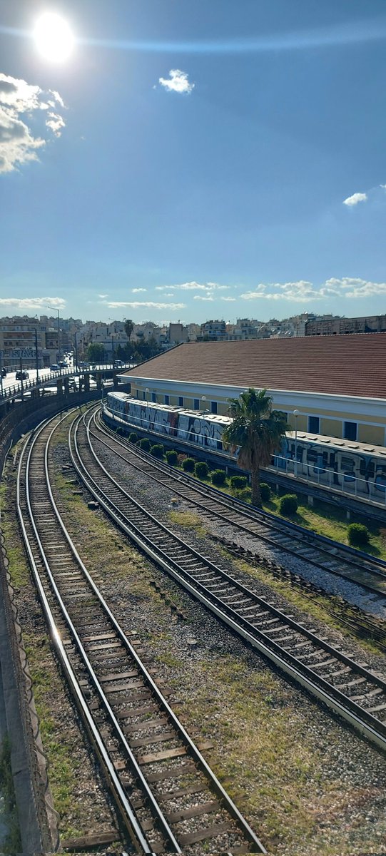 vasilis p tweet media