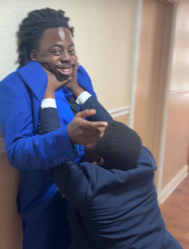 Praveen_42 tweet media