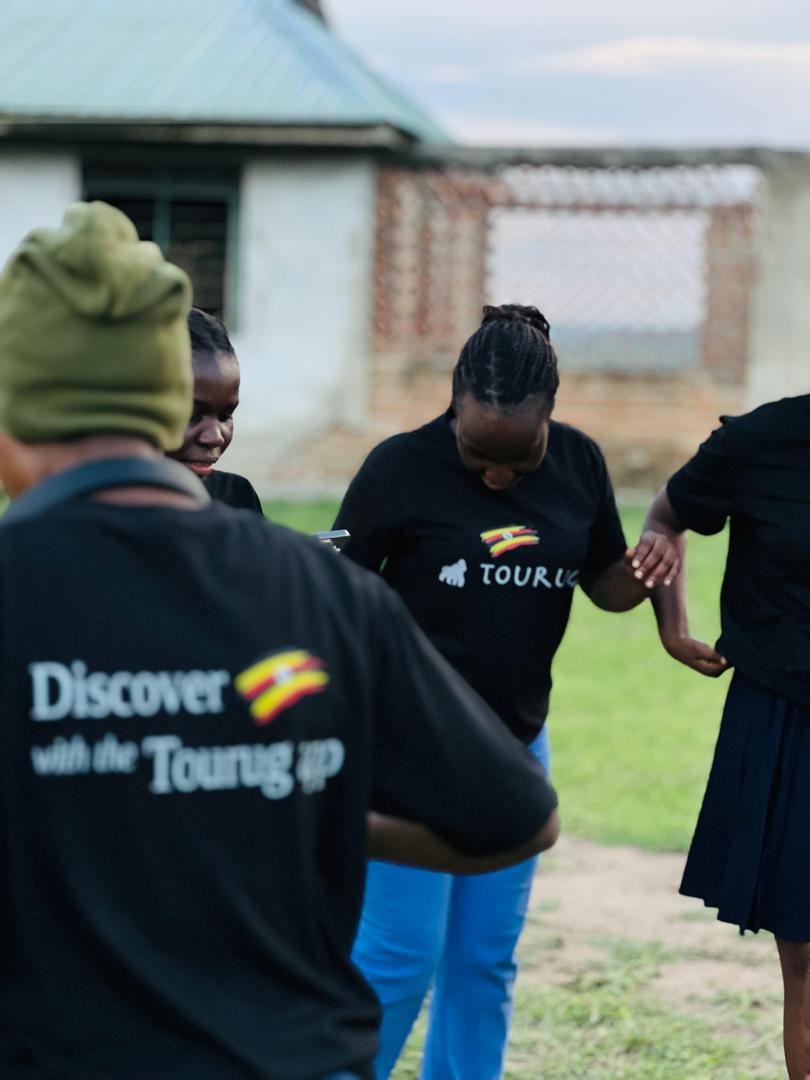 UgandaSafariApp tweet media