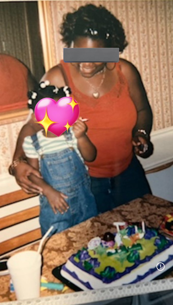 DelicateLuci tweet media