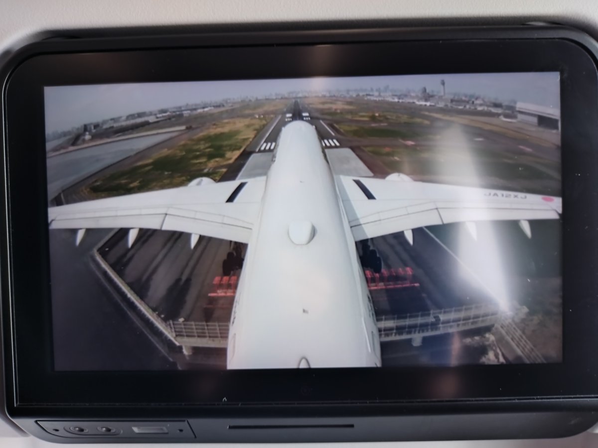 札ムロ tweet media