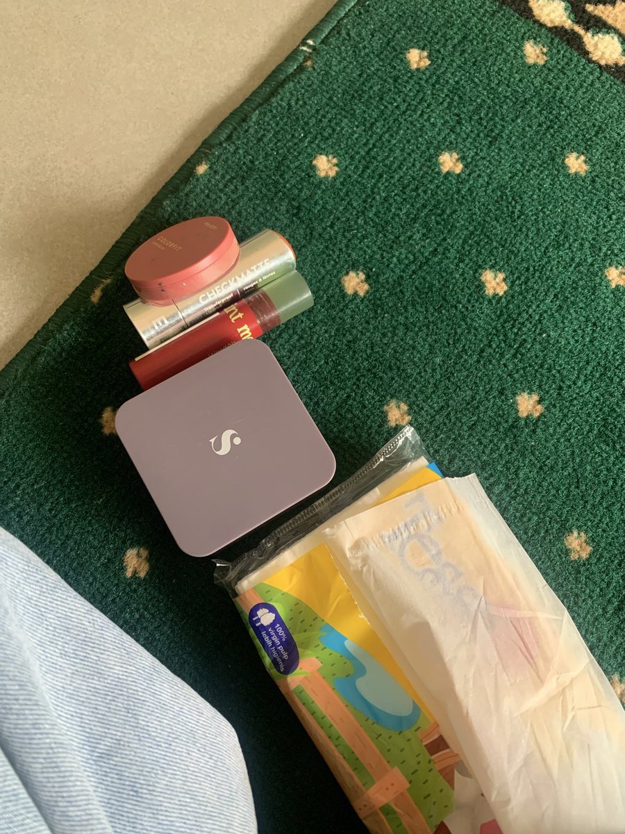 oneonlyvvi tweet media