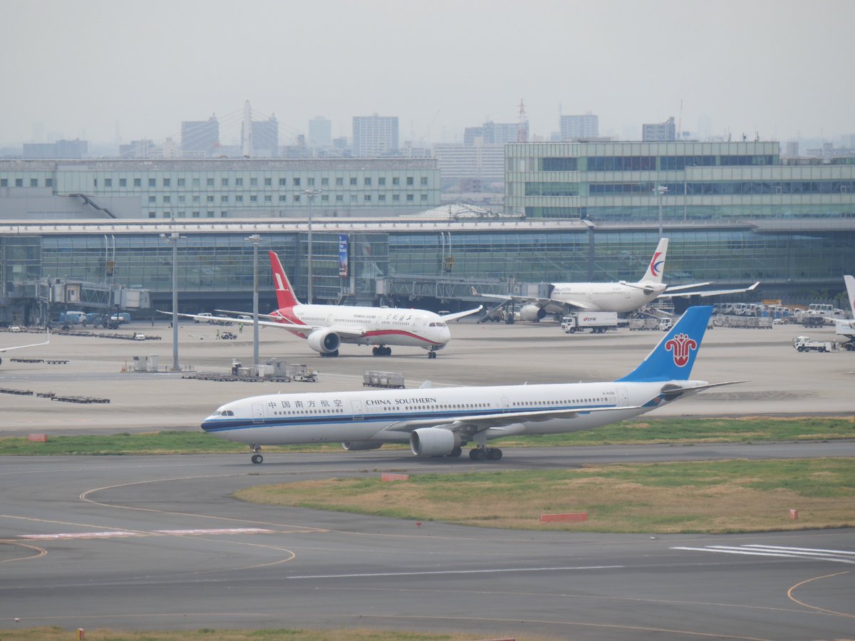 札ムロ tweet media