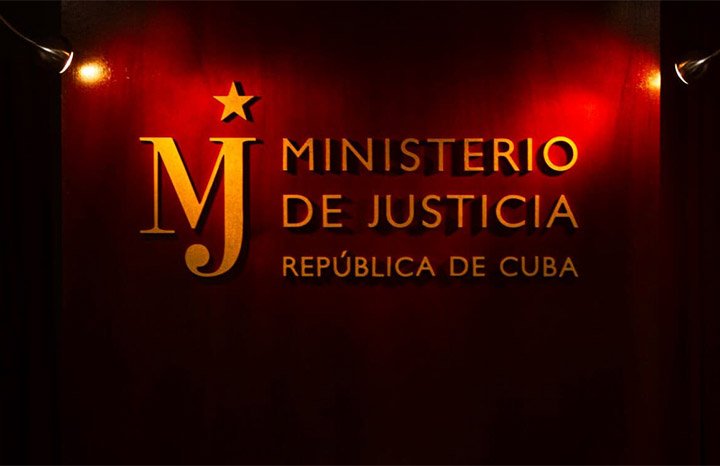 ⭕⚖️🇨🇺 Informan sobre antecedentes penales en Cuba para uso en el extranjero

📢 <a href="/Minjus_Cuba/">Ministerio de Justicia de la República de Cuba</a> destacó que la Certificación de Antecedentes Penales constituye un documento oficial que acredita si una persona posee o no sanciones registradas en el país.

#ACNreporta