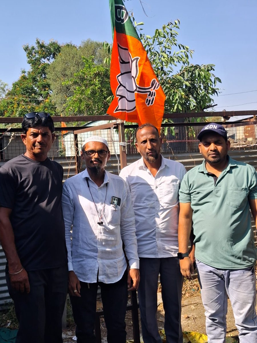PathanAnwar007's tweet photo. #माझा_परिवार_भाजप_परिवार 
🚩 भारतीय जनता पार्टी स्थापना दिवस 🚩#भाजप
#स्थापनादिवस
#BJP
#SevaHiSangathan
#SabkaSaathSabkaVikas
#राष्ट्रसेवा
@Dev_Fadnavis @BJP4India @CMOMaharashtra @MeghnaBordikar @cbawankule @SandipanBhumare https://t.co/0mDcRMHxRh