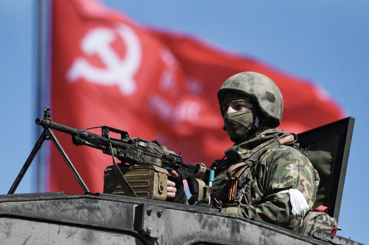 Rainer Shea ☭ tweet media