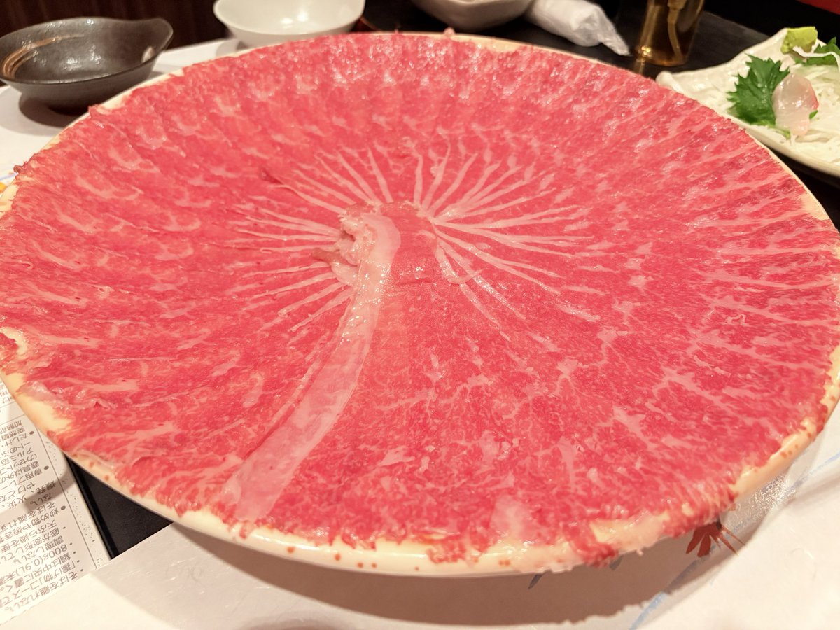 おふとん🗡️🪓 tweet media