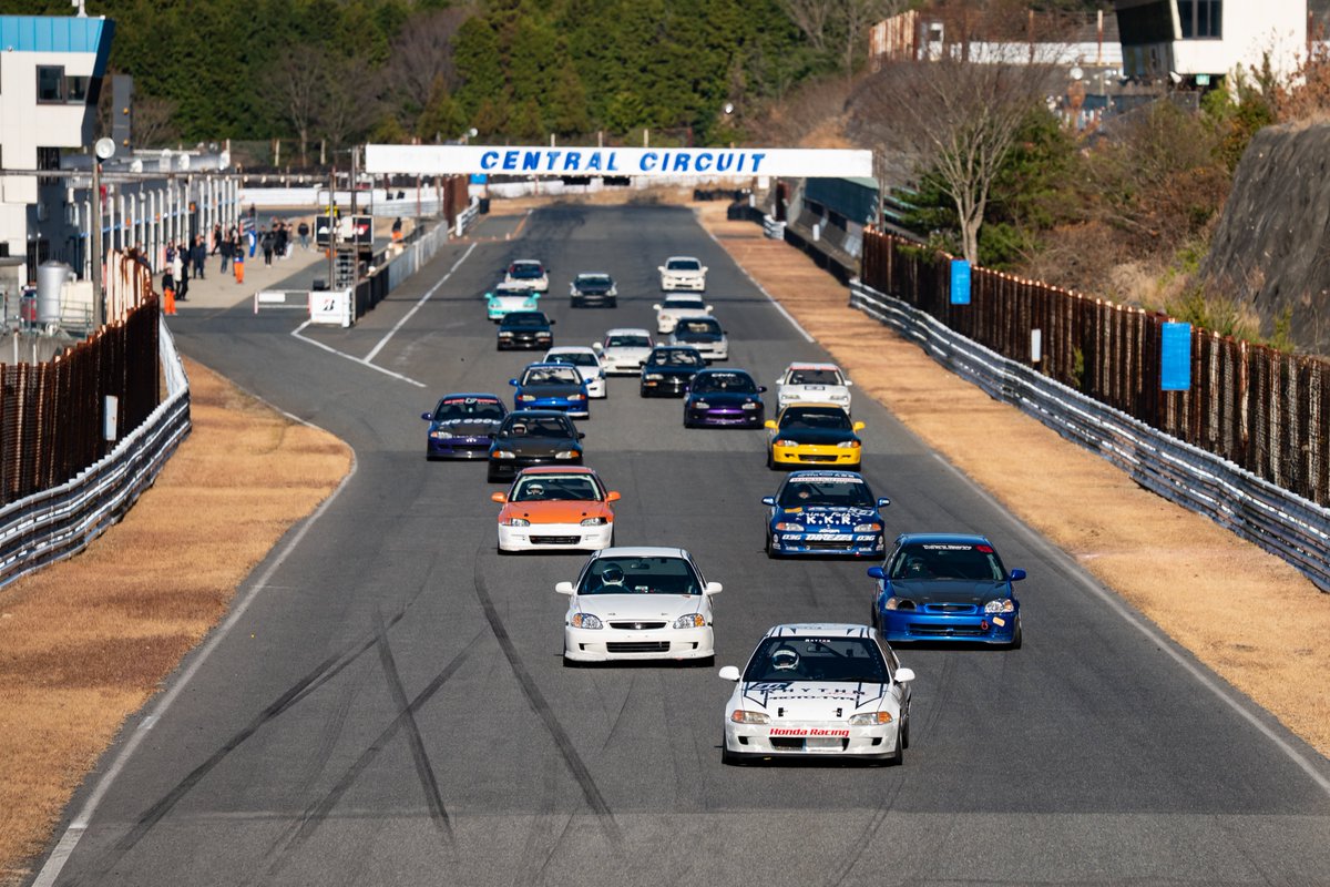 ゼロファイターオートカスタム5/16セントラルサーキットRd.2ホンダワンメイクチャンピオンカップ tweet media