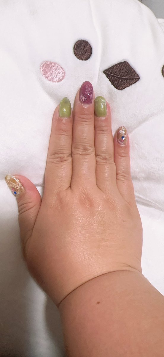 なつき（せんせい） tweet media