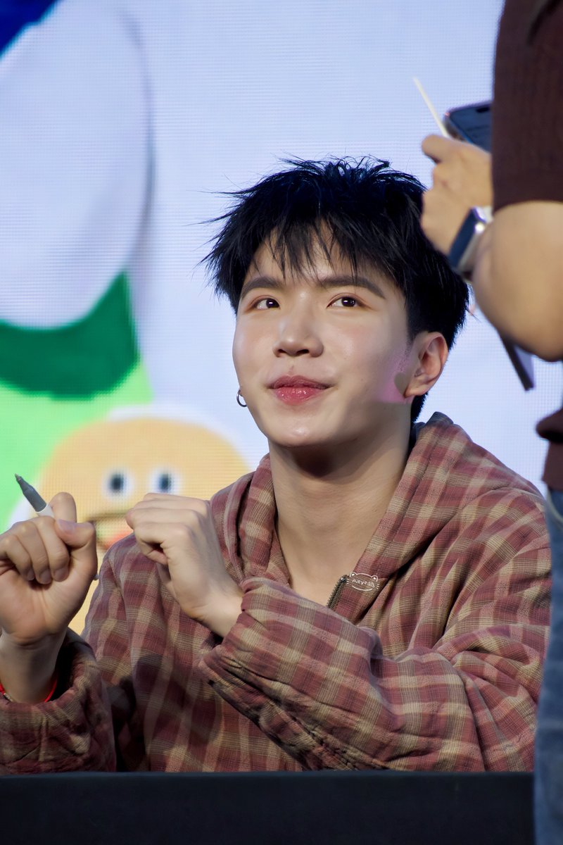 Aieye!👀 tweet media