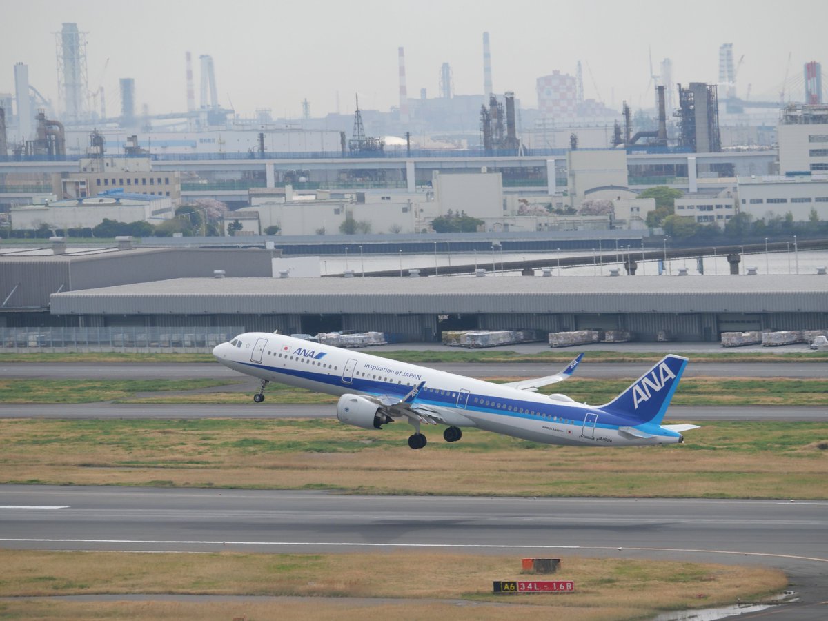 札ムロ tweet media