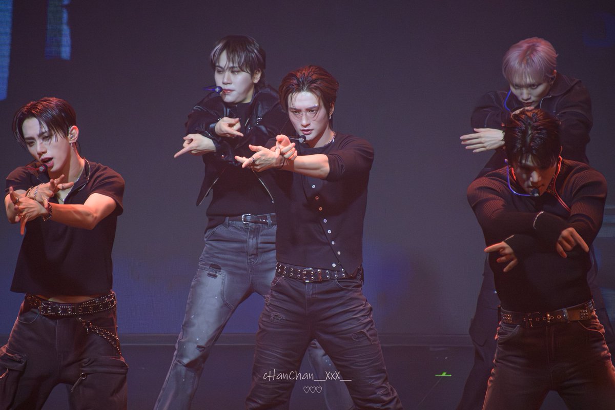 리쨩쨩 tweet media