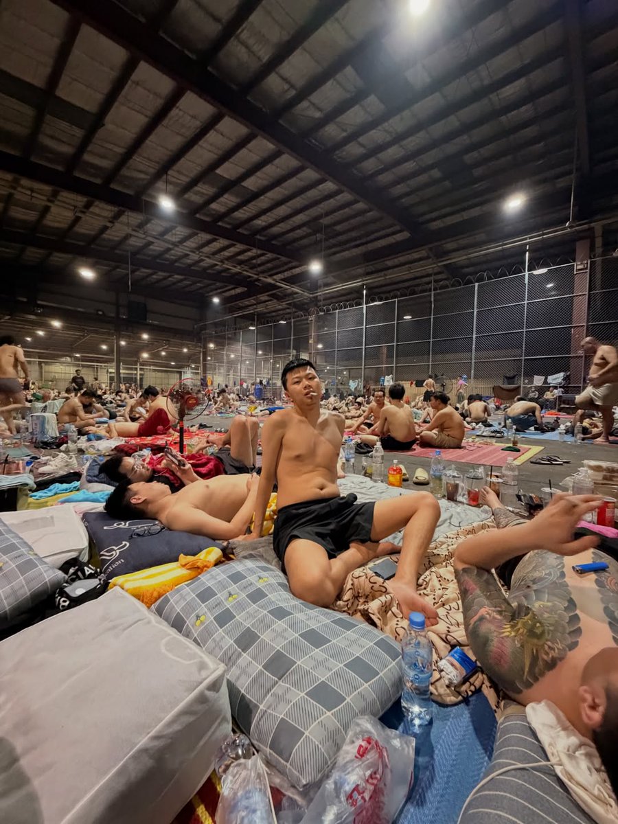 just t00ns tweet media