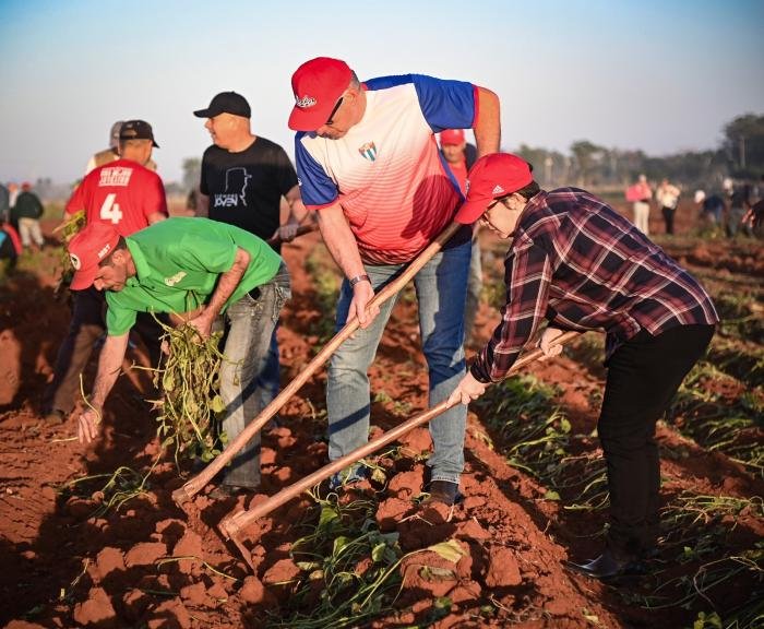 BTJConavil tweet media