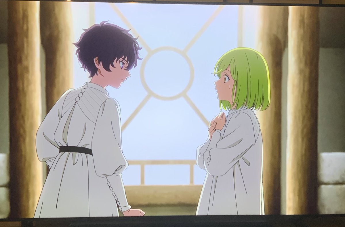 eos 💭 tweet media