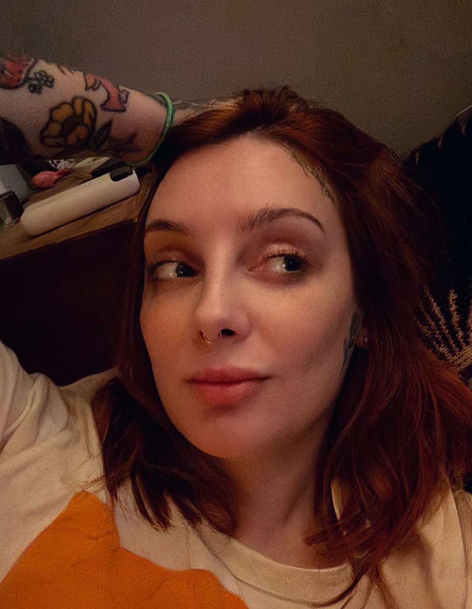 🌸 𝓢𝓾𝓰𝓪𝓻 🌸 tweet media