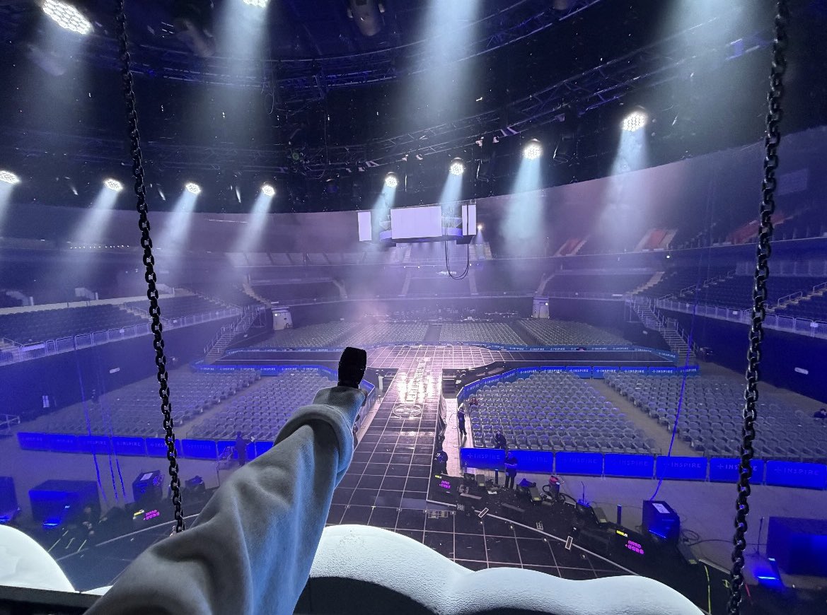 김후하 tweet media