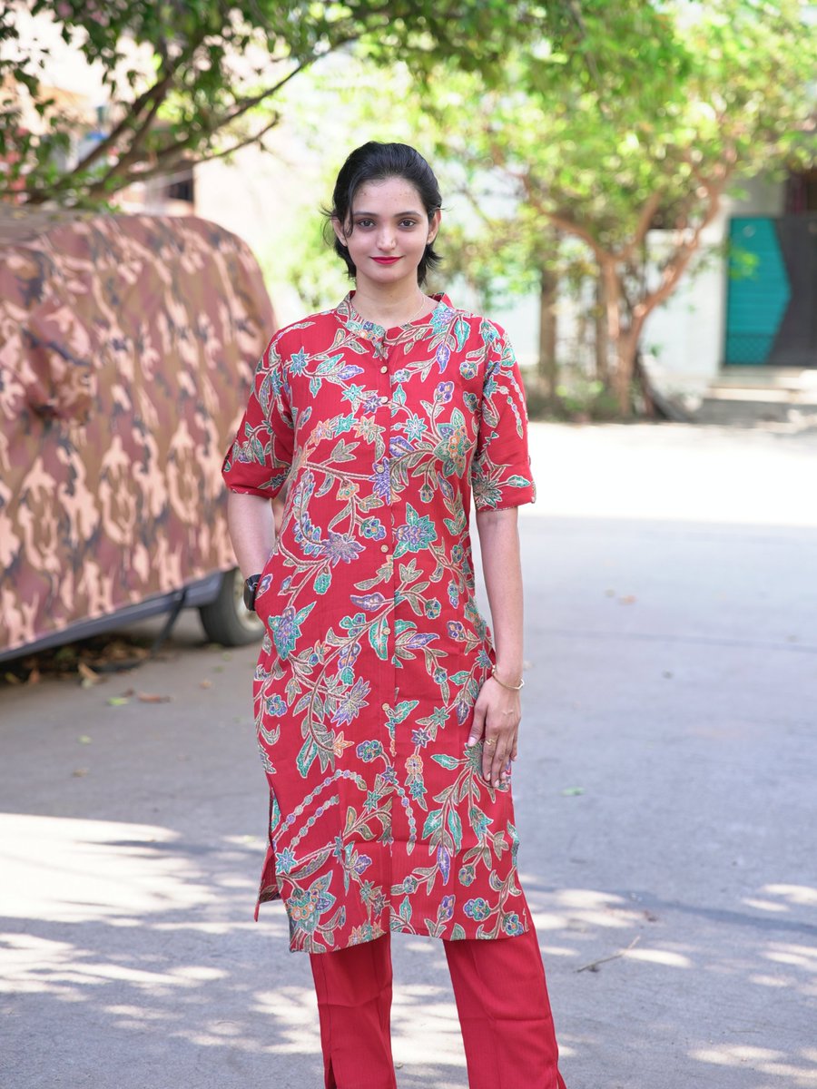 SumiiTalks's tweet image. Dress link sumiivastra.in/search?q=Combo

Search code: Combo 🌵🌵
Website: sumiivastra.in 

#combo #combooffer #stylish #twinning👯 #western