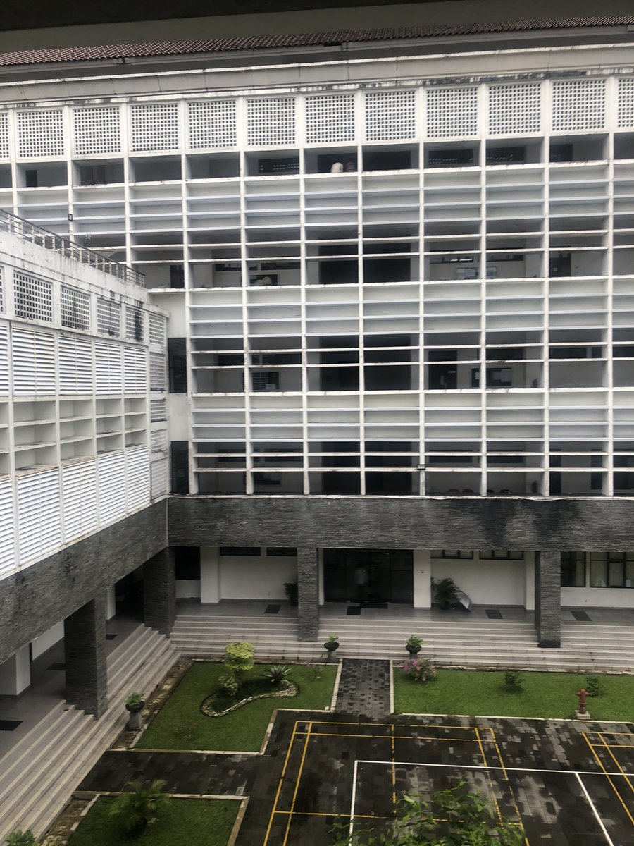 lala del rey tweet media