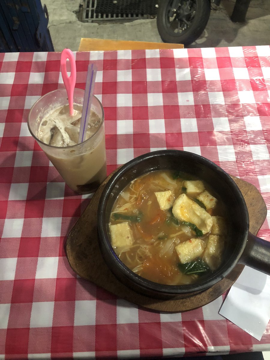 lala del rey tweet media