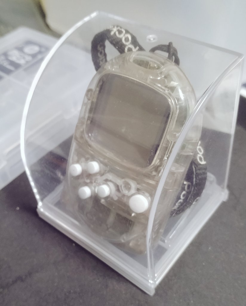 ロスト tweet media