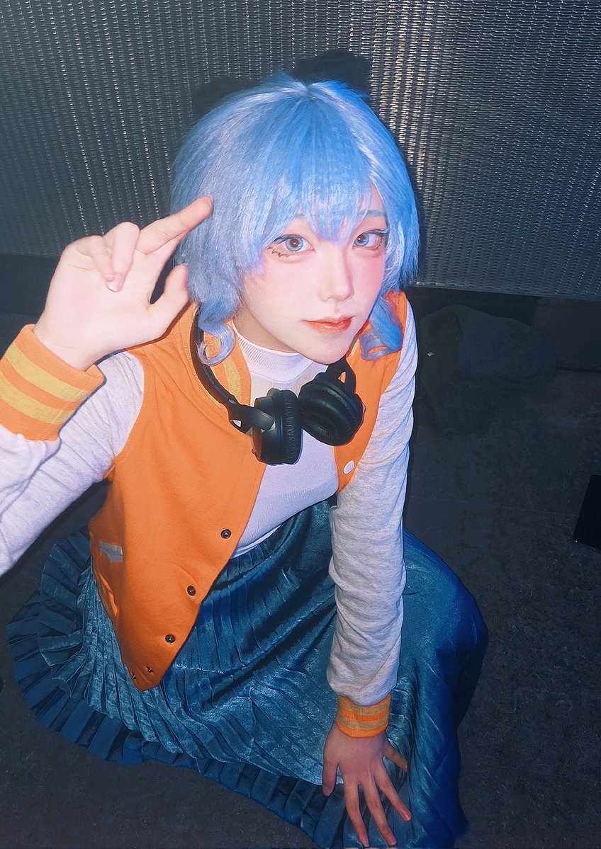 2_41 ☄️ tweet media