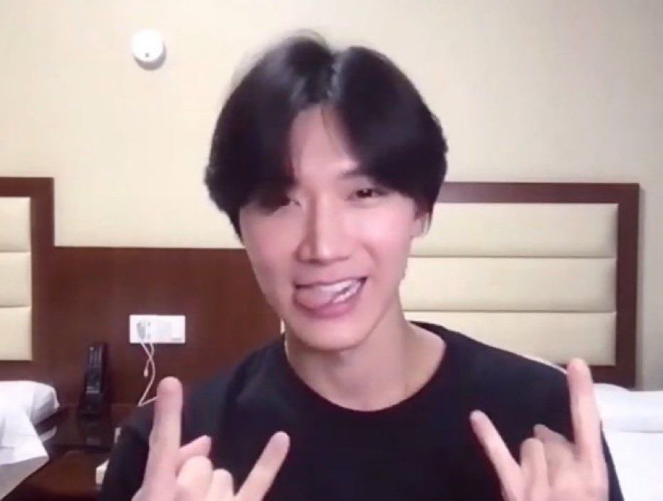 ⁿᵉⁿᵉ ◡̎ ⟡ tweet media