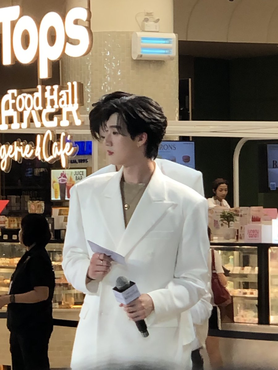 hypocatra l Mr. kill era tweet media