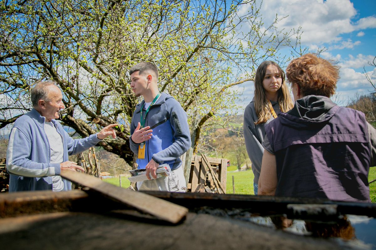 Student u svakom selu tweet media