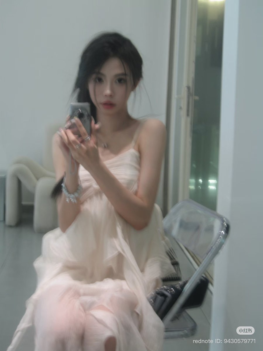 🦦 mohnum 🦦 tweet media