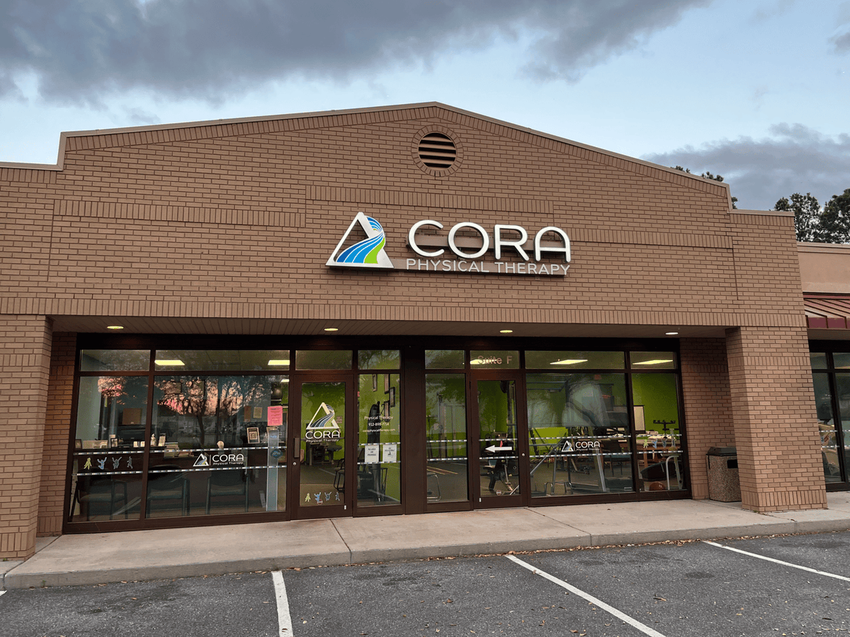 Just a little BTS from our Evaluation and Management of Sacroiliac Joint Dysfunction course 👏

More open courses are available now, and ANY clinician is welcome to sign up: heyor.ca/80HII2

#PhysicalTherapy #ClinicianTraining #SkillDevelopment