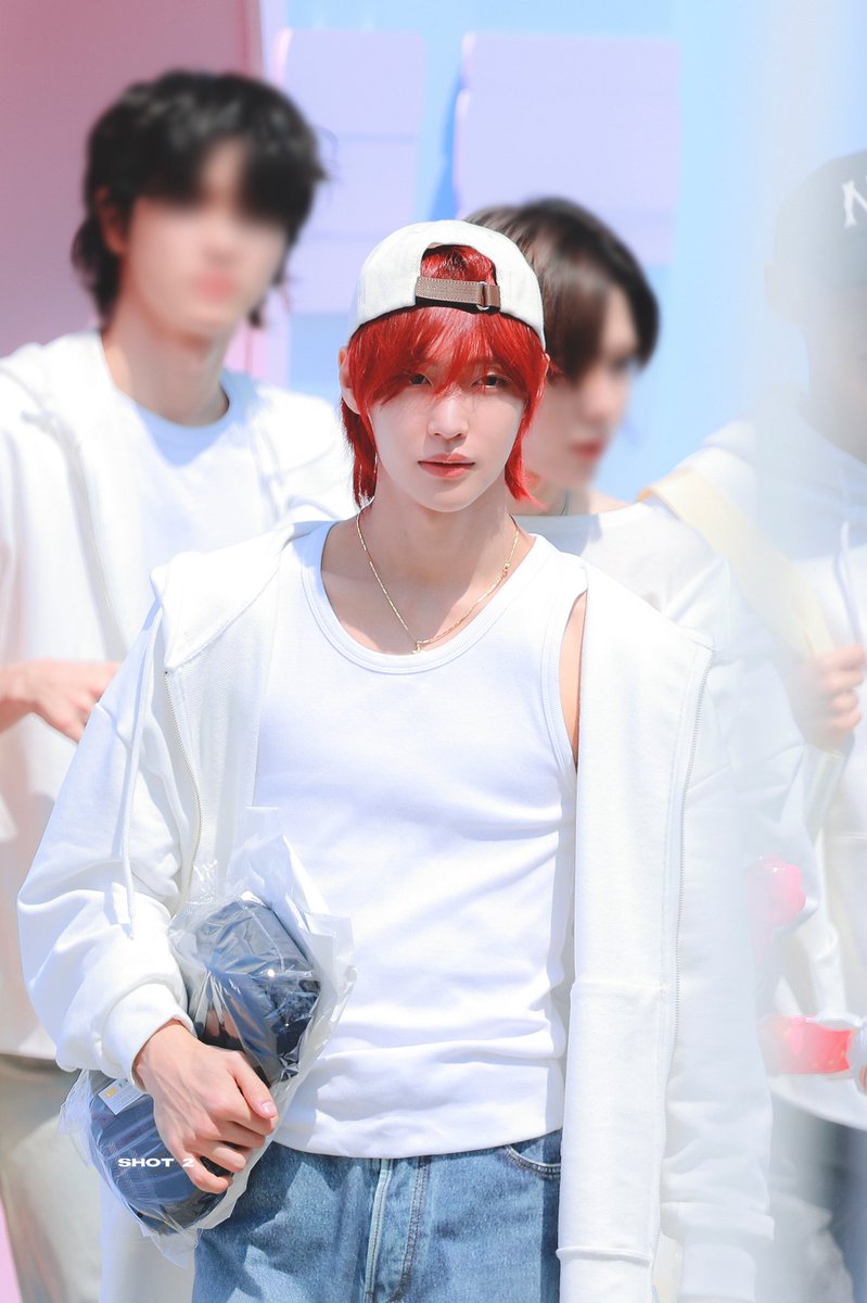 N년 전 오늘의 원빈 tweet media