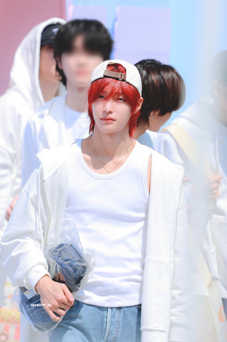 N년 전 오늘의 원빈 tweet media