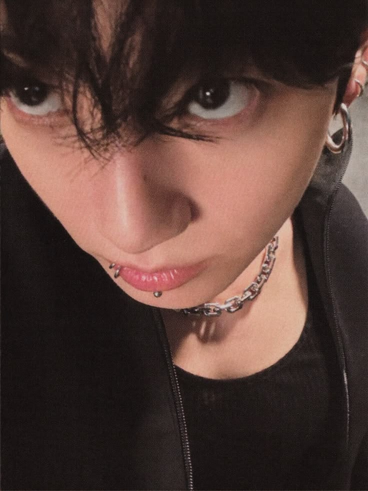 yoon⁷🦭 are you STREAMING SWIM🪭? tweet media