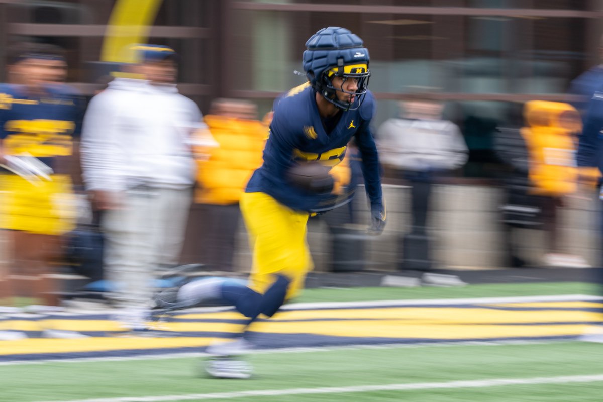 Michigan Football tweet media