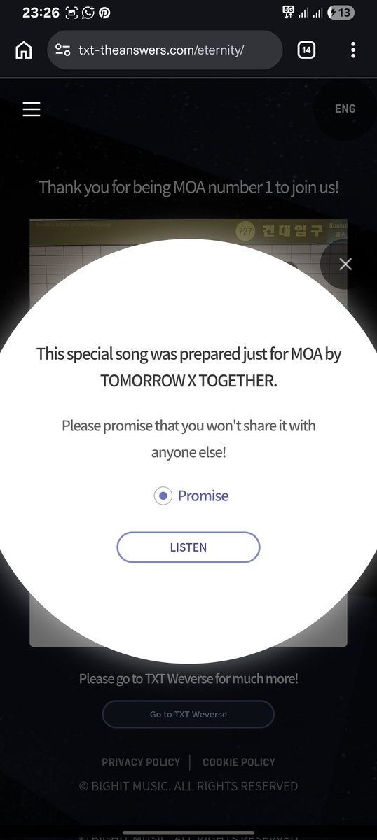 Dan sampe sekarang pun gua masih dengerin lagu ini di tempat rahasia kita.. masih bolak balik buka tutup kunci nya biar bisa denger lagu ini