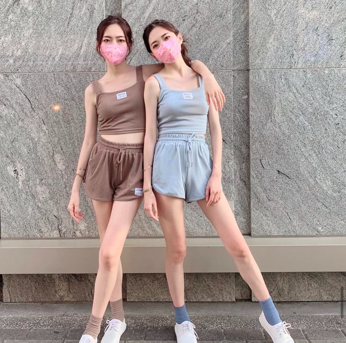 雙胞胎姐妹 tweet media