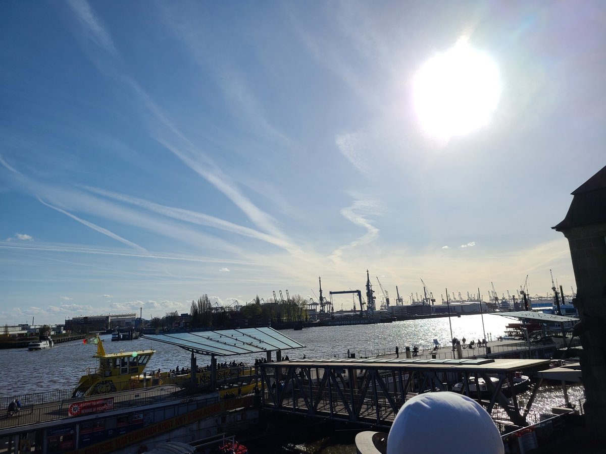 ヴェルダーブレーメンFC Japan公式になりました！ tweet media