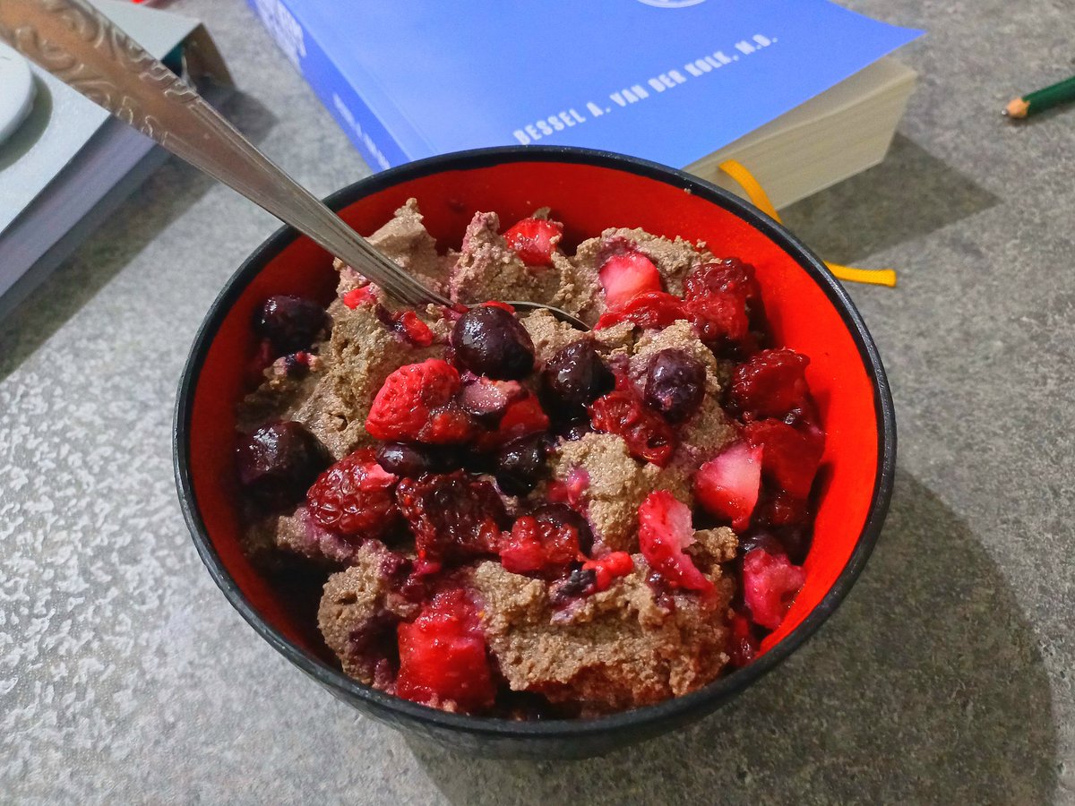 bebeeiz☕️ tweet media