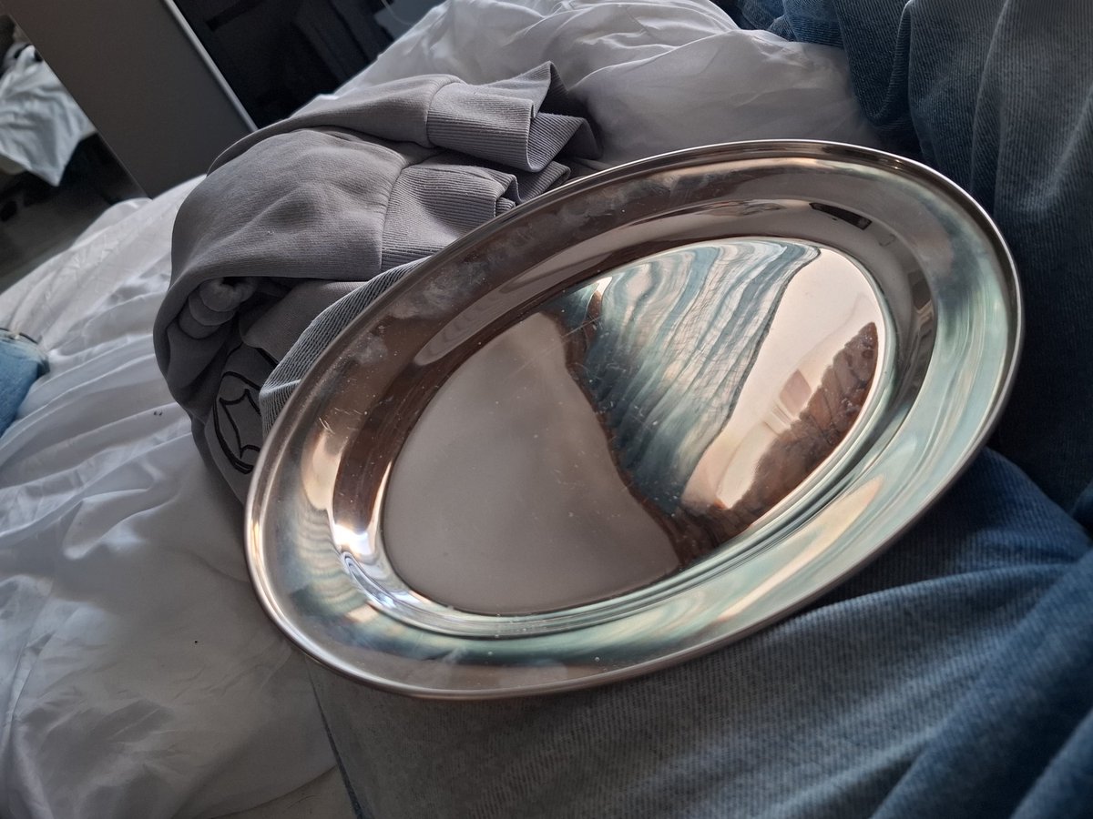 anne franku tweet media