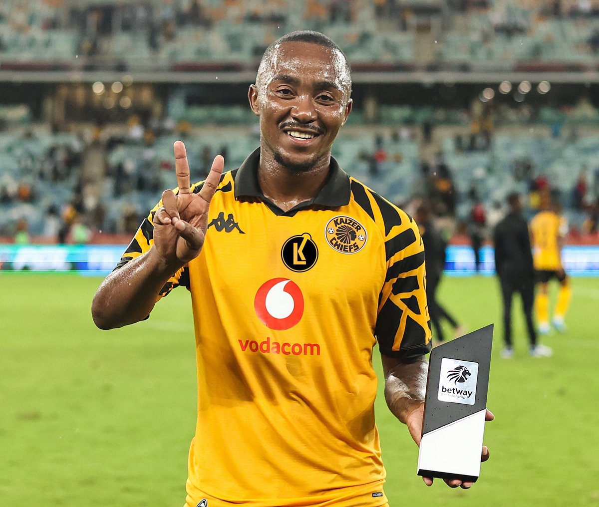 Lorenz Köhler tweet media