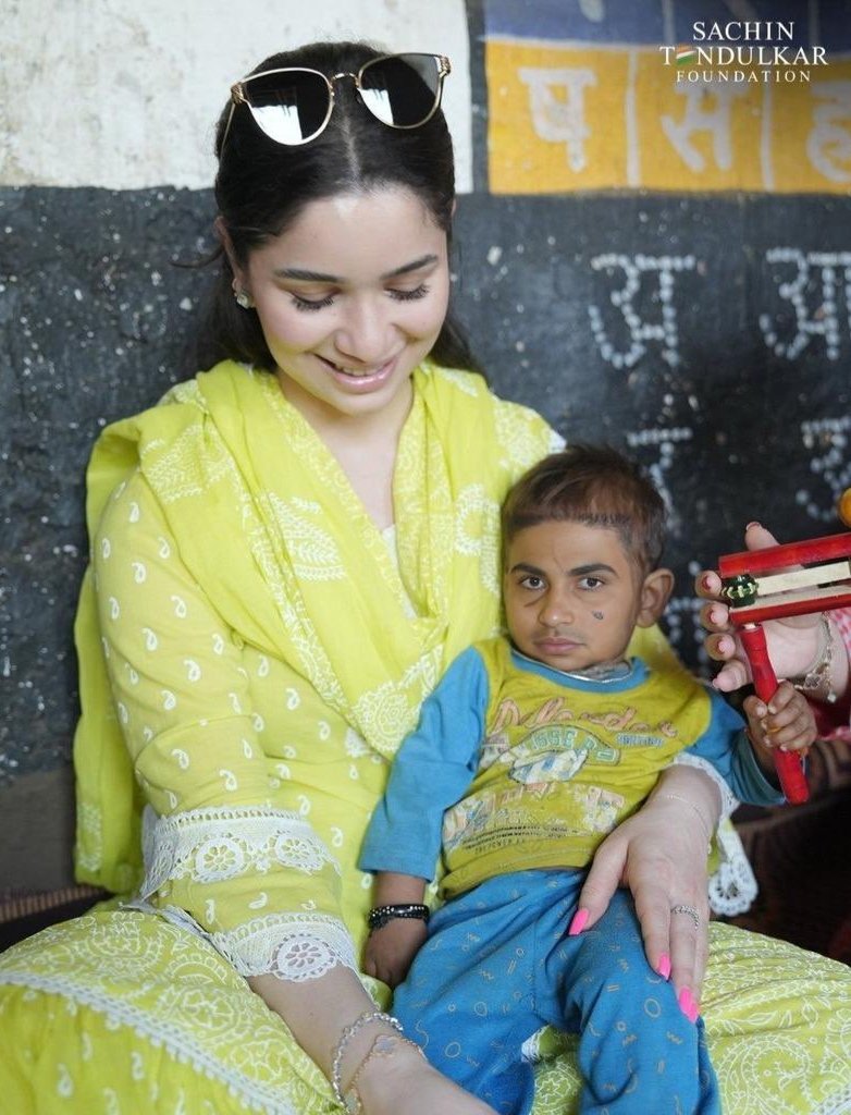 Its_itachi tweet media