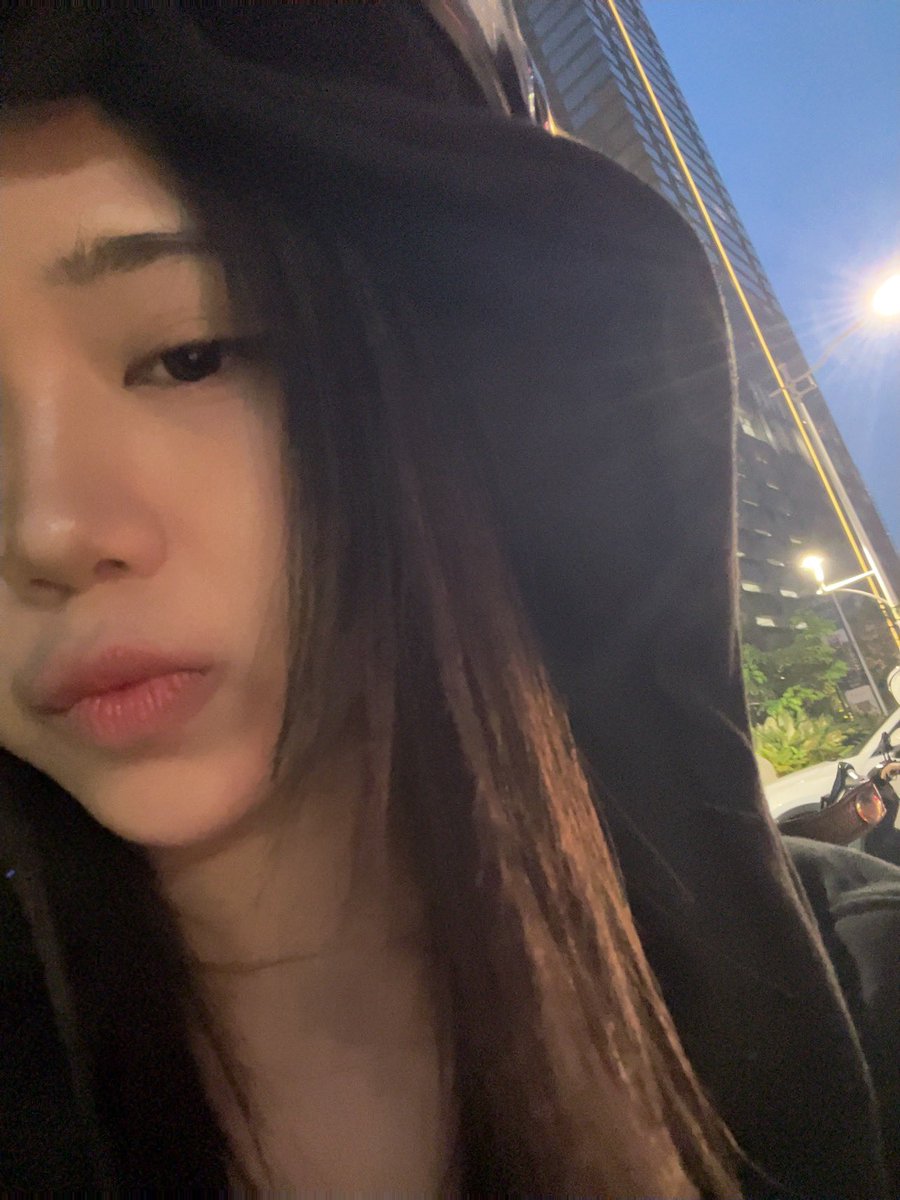 Aurhel Alana tweet media