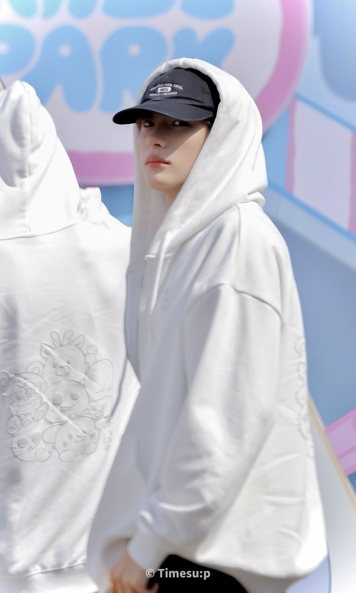 N년 전 오늘의 앤톤 tweet media