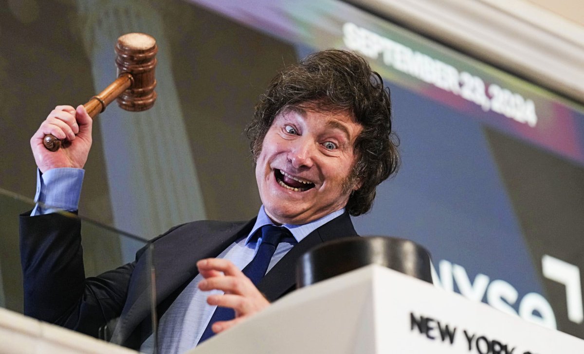 LeJournalDuCoin's tweet photo. 🔴 Des documents judiciaires révélés par le New York Times révèlent que Javier Milei a passé sept appels téléphoniques avec l'équipe du projet LIBRA lors de la nuit de lancement du token en 2025.

🔎 Ces appels auraient eu lieu avant et après la publication par le président argentin d’un message sur X promouvant le token, remettant en cause sa déclaration précédente selon laquelle il n’aurait eu aucun lien avec l’opération.