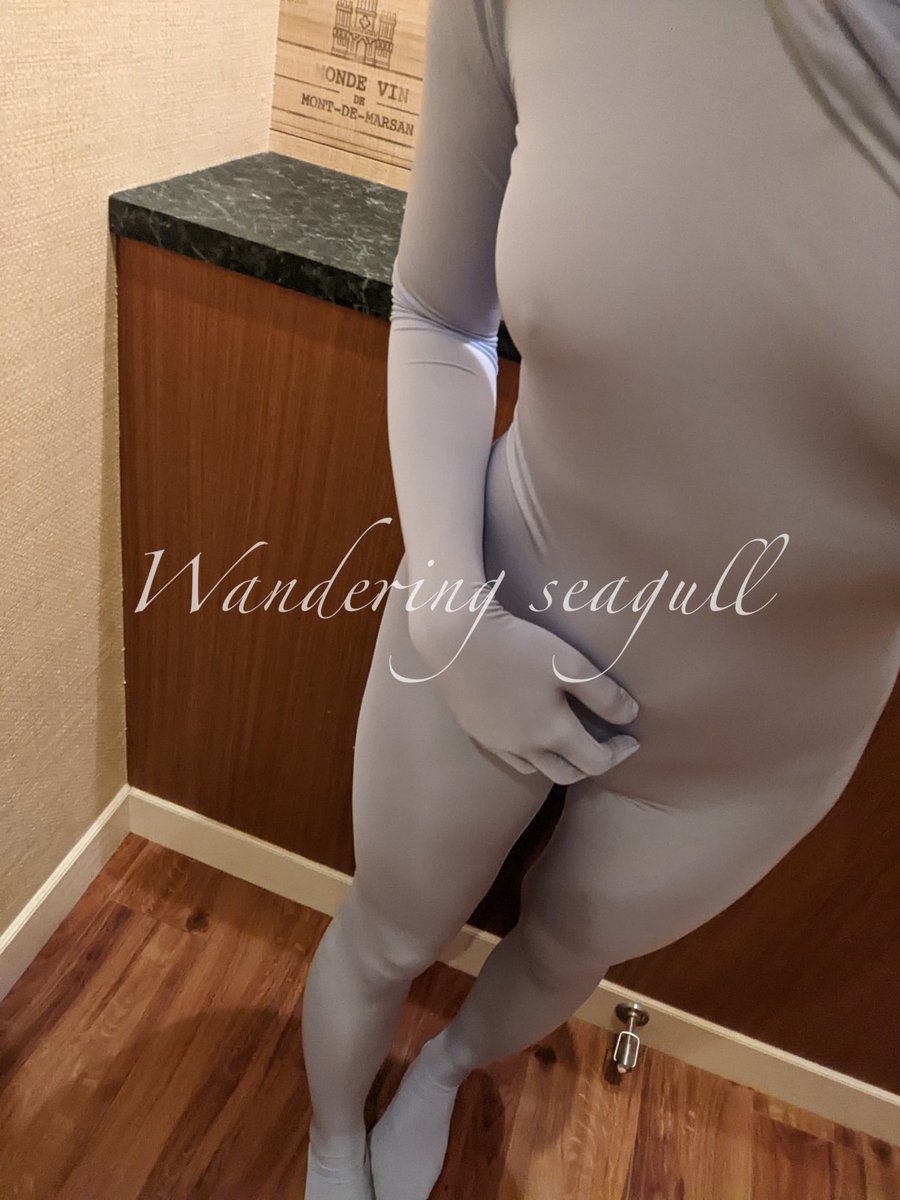 From past selfies by model
#zentai #ゼンタイ #ZPS