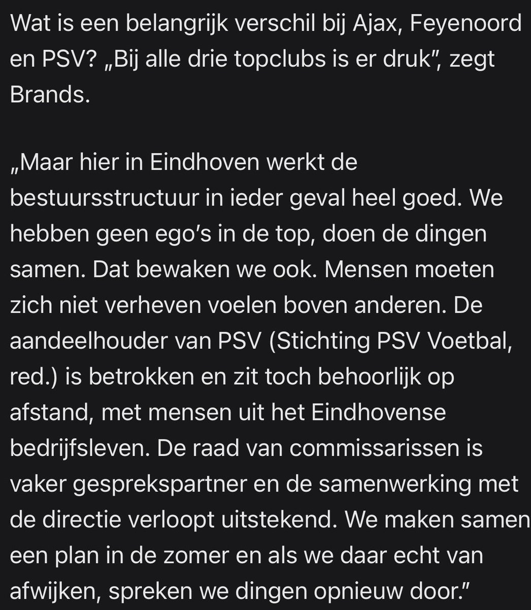 Riaaz_1's tweet photo. #PSV PROFESSIONEEL TOP BESTUUR💯
#AJA haalt een ‘AD’ wordt ‘TD’ voorkennis
#FEY Ontslaat Priske, blijft zelf zitten🤣🤣
Blijf vooral huilen😭en zeuren🤥
#PSV prolongeert elk jaar de #TITEL🫡💯
“Niemand wordt dom geboren, je dom gedragen is een bewuste keus”
#KEESRIJVERS #LANDSKAMPIOEN27
