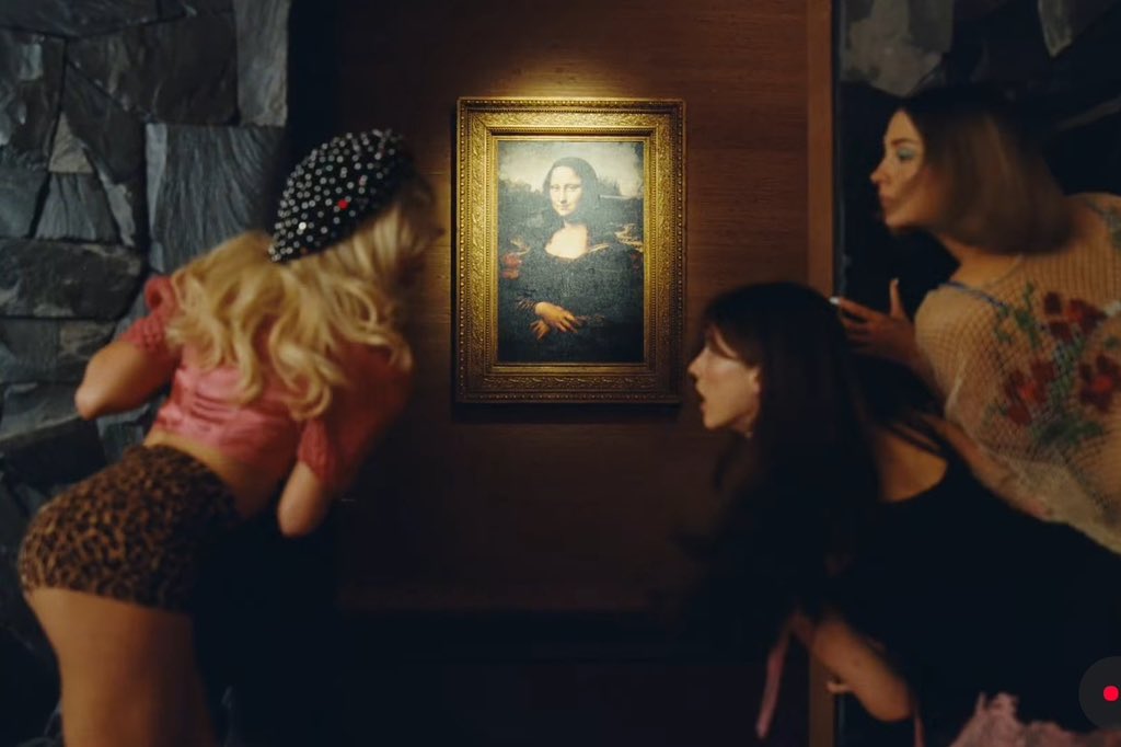 Updates Sabrina Brasil 🐾 tweet media